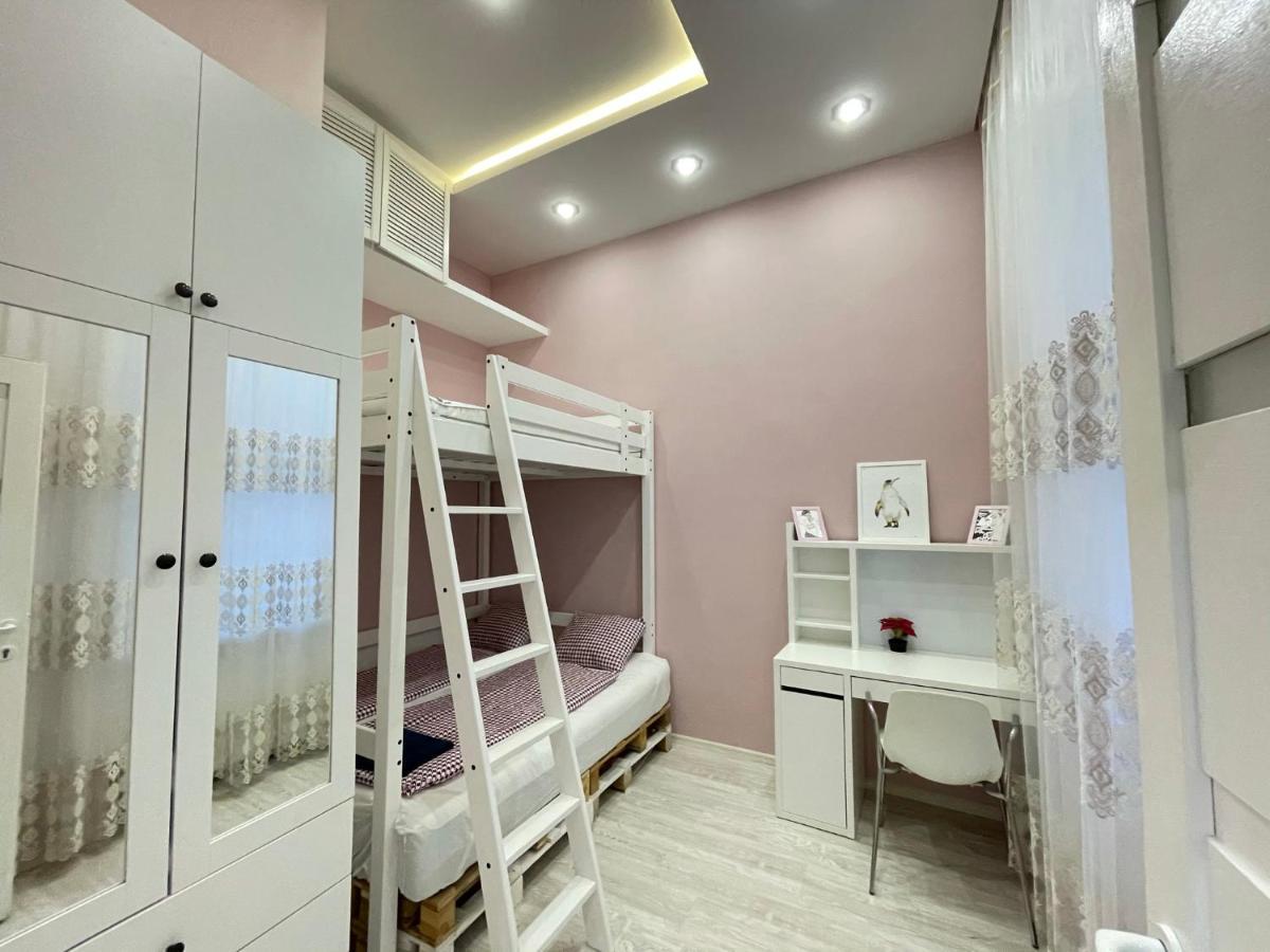 Deluxe Sapphire Residency - 4 Bedrooms Будапешт Экстерьер фото